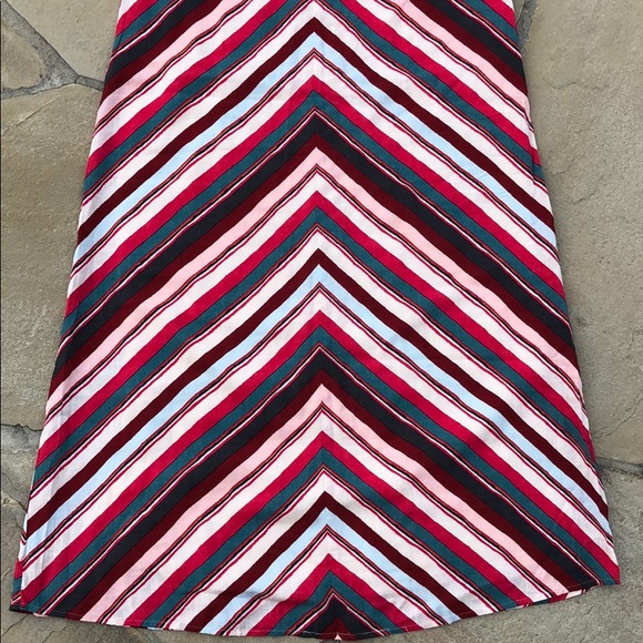 LOFT Chevron Halter Linen-blend Maxi-Dress - Picture 5 of 7